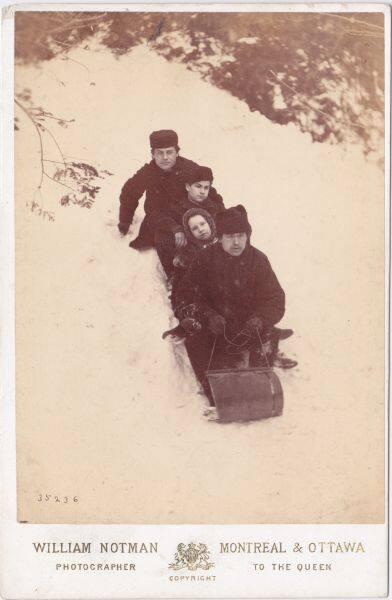 Tobogganing group, Montreal, QC