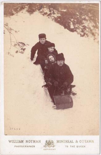 Tobogganing group, Montreal, QC
