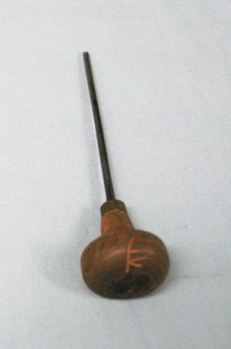 Engraving tool used by Franklin Carmichael