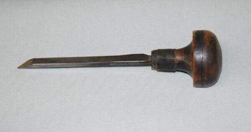 Engraving Tool used by Franklin Carmichael