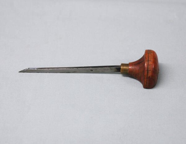 Engraving Tool used by Franklin Carmichael