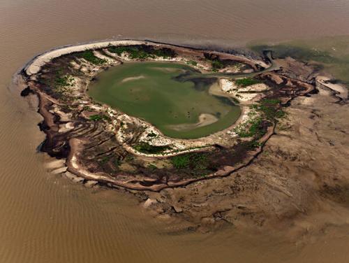 Oil Spill #11 - Nesting Grounds with Oil, Gulf of Mexico